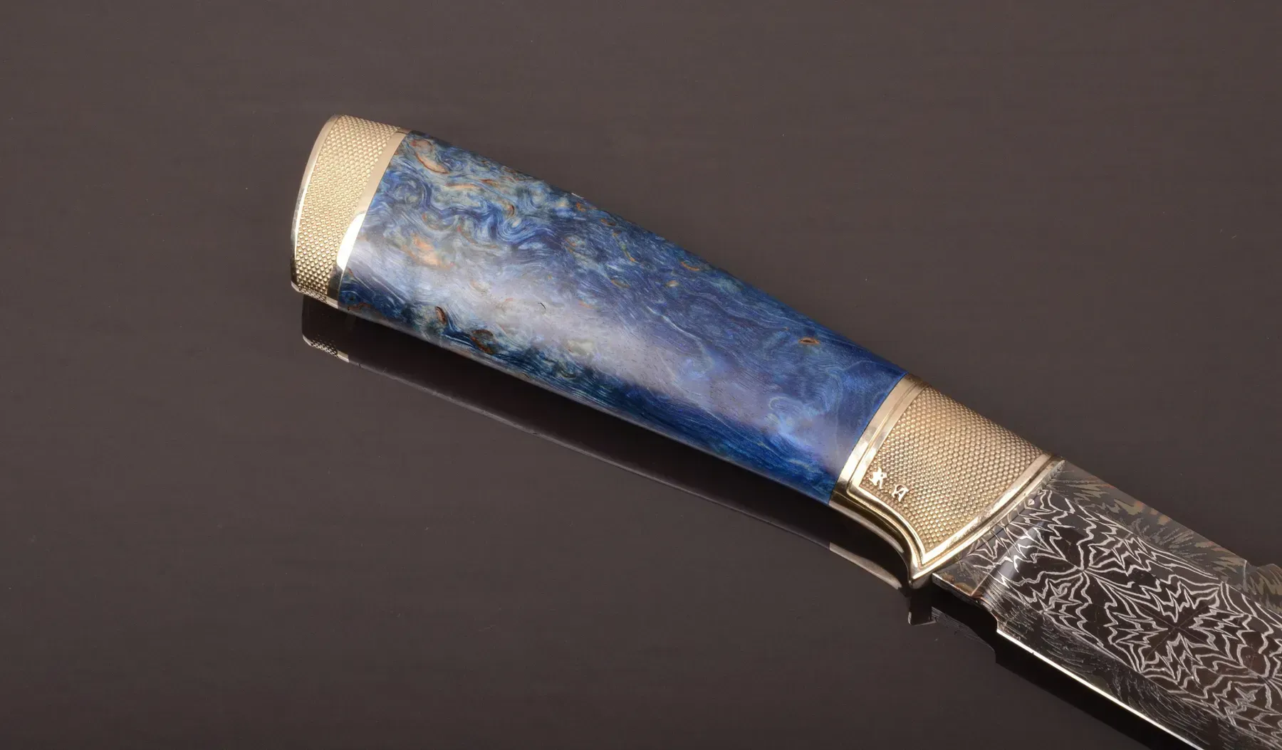Collectible Knife Ocean with Mosaic Damascus Steel and Birch Handle