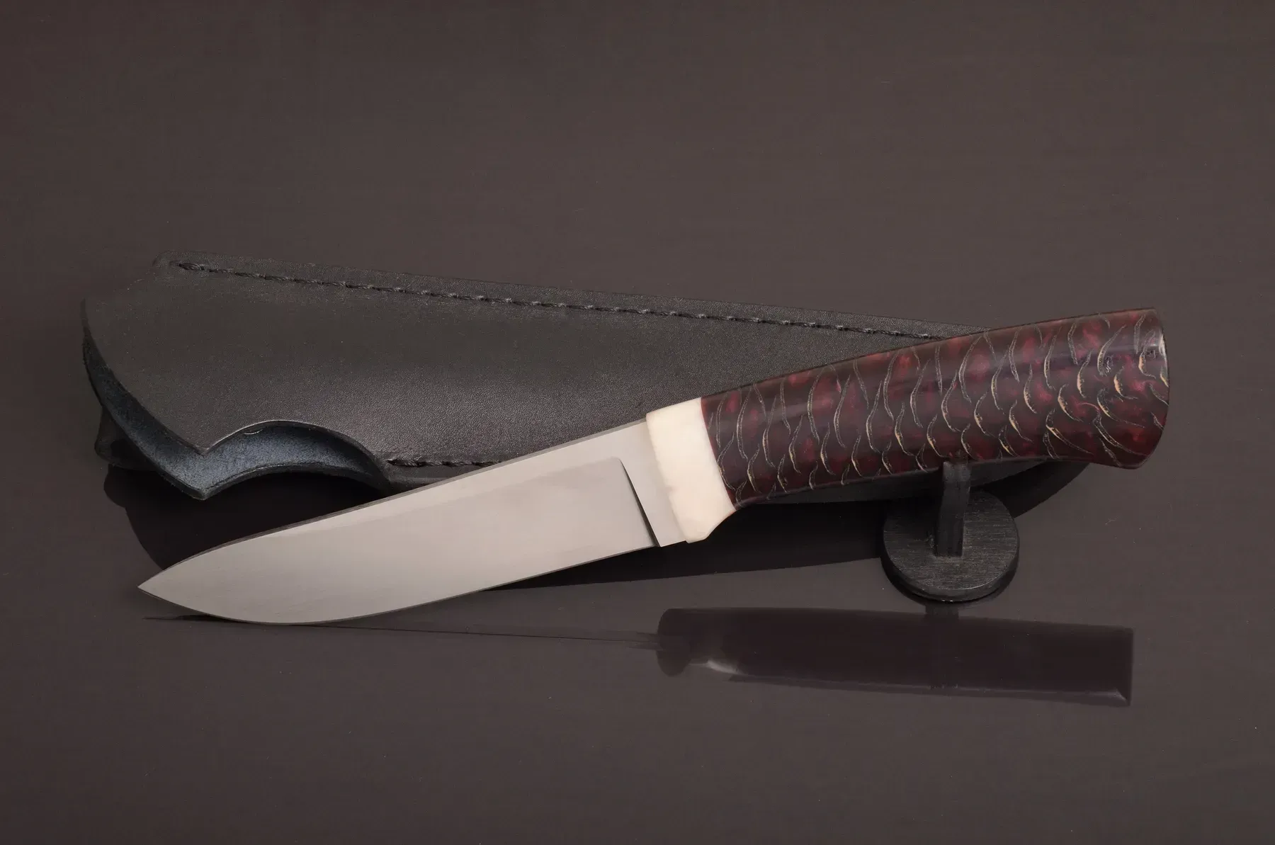 Handmade Designer Knife with Stabilized Hornbeam Handle - Elegant Knives