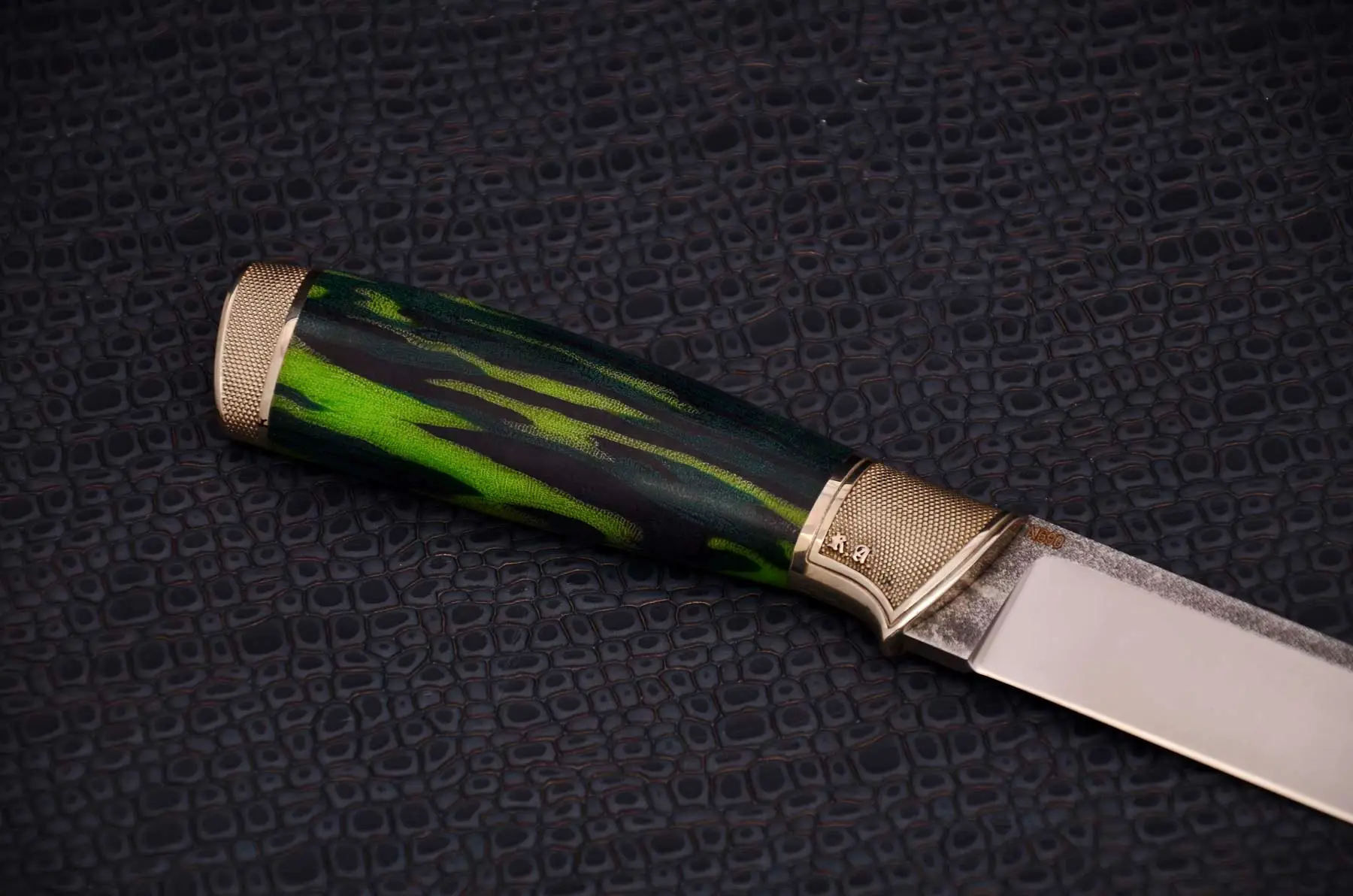 Signature series hunting knives