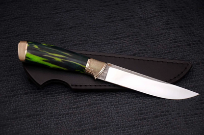 Exclusive hunting knife collections