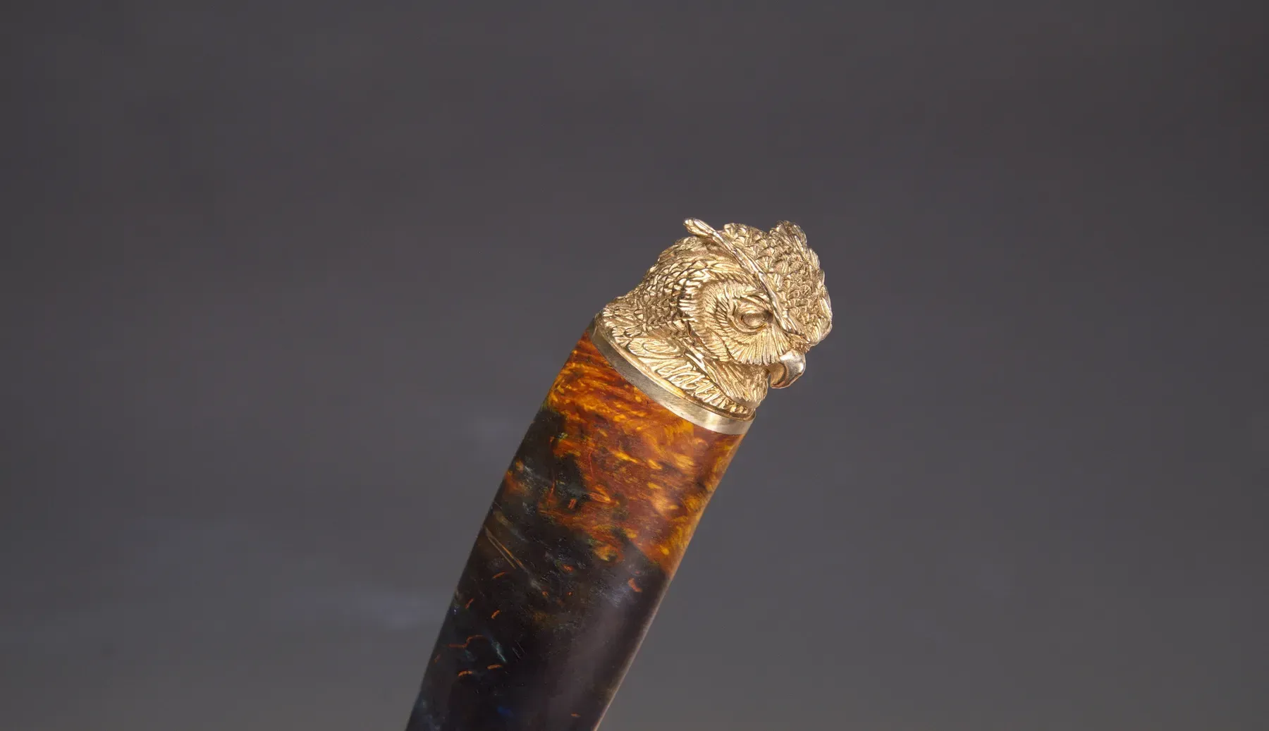 Exclusive Handmade Damascus Steel Knife with Maple Burl Handle - Elegant Knives