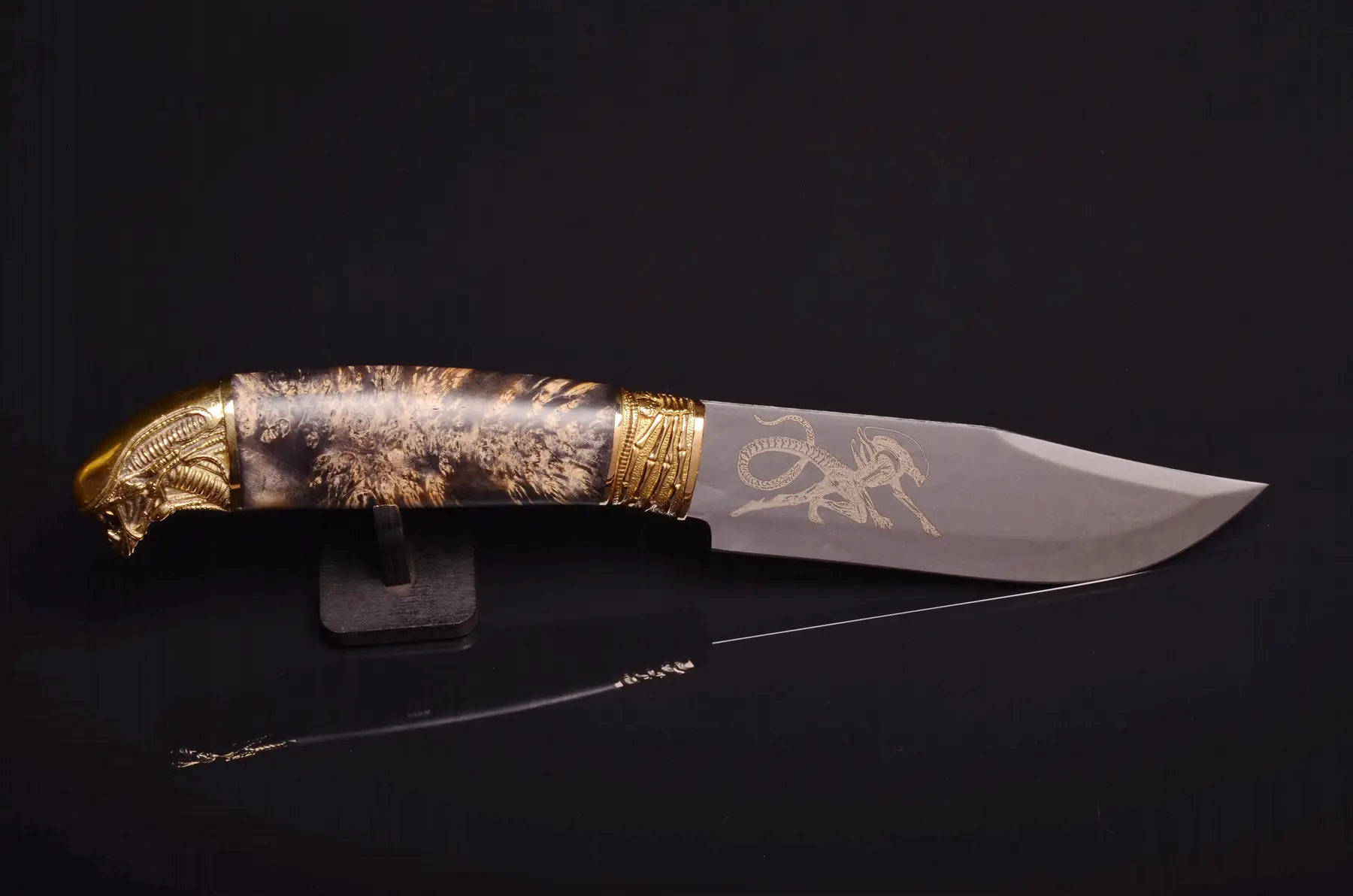 Designer hunting knives