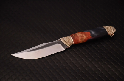 Elite wilderness knives