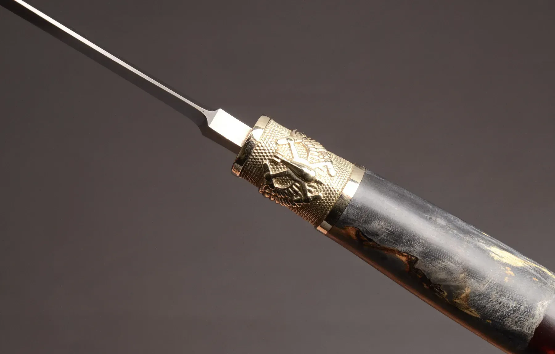 Collectible Knife with Hybrid Handle and N690 Stainless Steel Blade