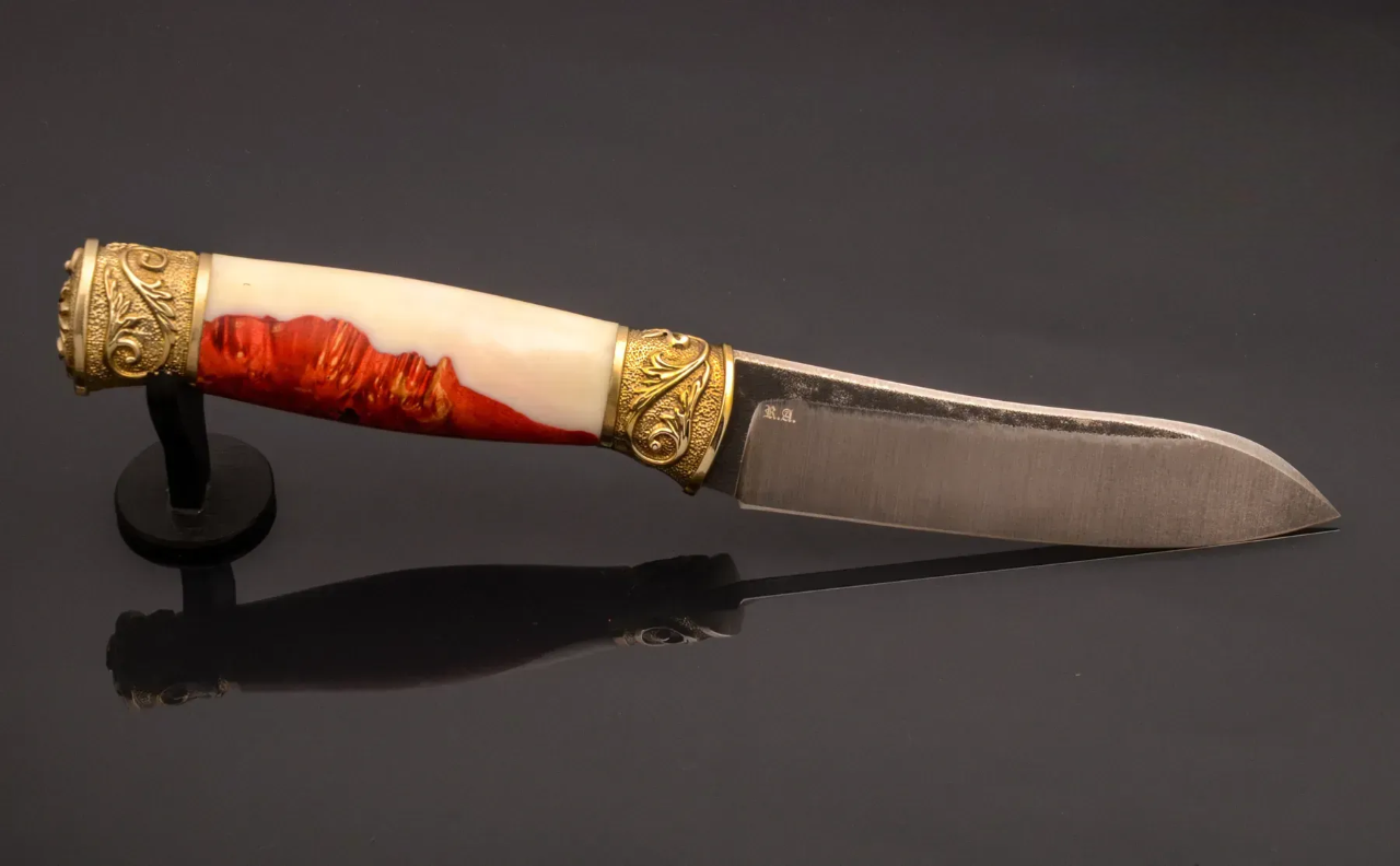 Handmade Knife – N690 Steel with Stabilized Maple Burl Handle - Elegant Knives