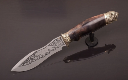 Hunting-Themed Knife with Bear Etching and Walnut Handle