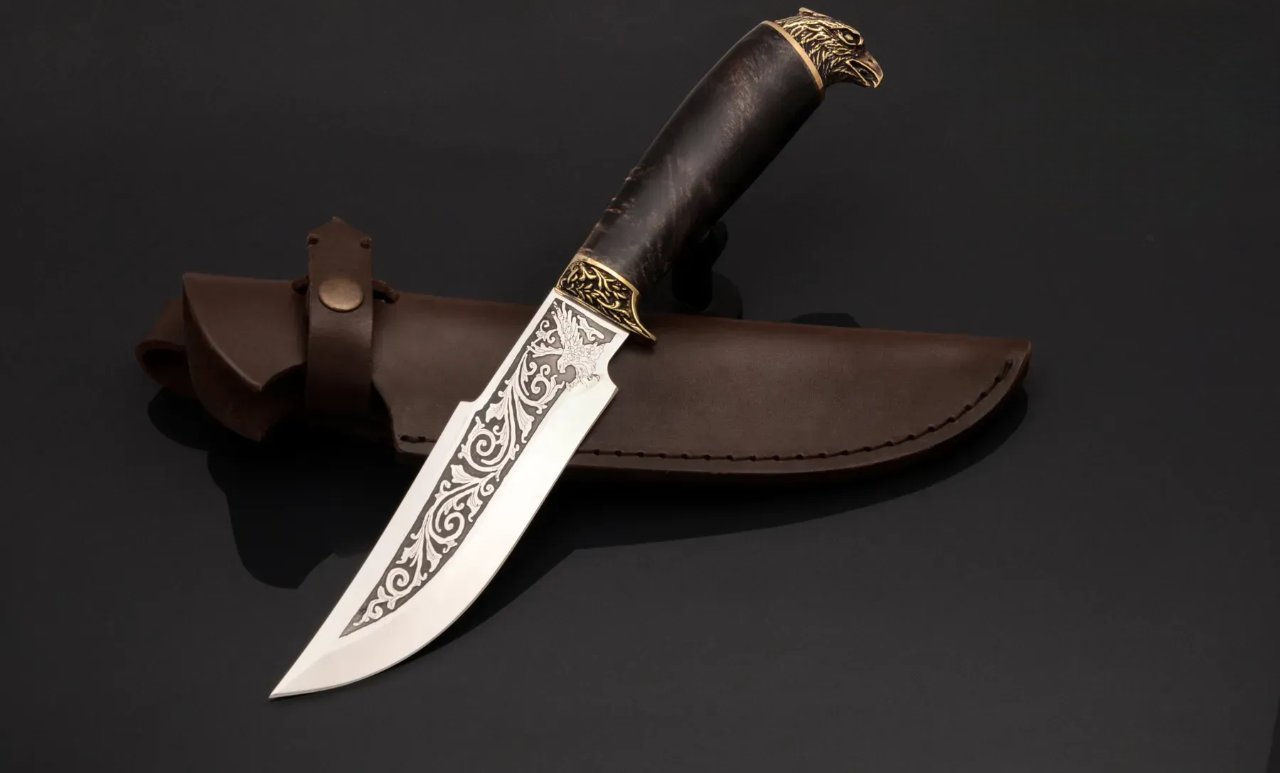 Falcon Motif Hunting Knife with Stainless Steel Blade and Burl Handle