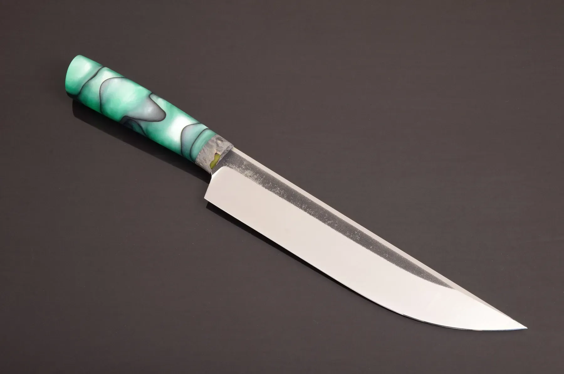 Unique Premium Knife with N690 Steel Blade and Acrylic Handle